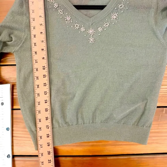 NWOT Women’s Zara Sweater - Picture 9 of 9